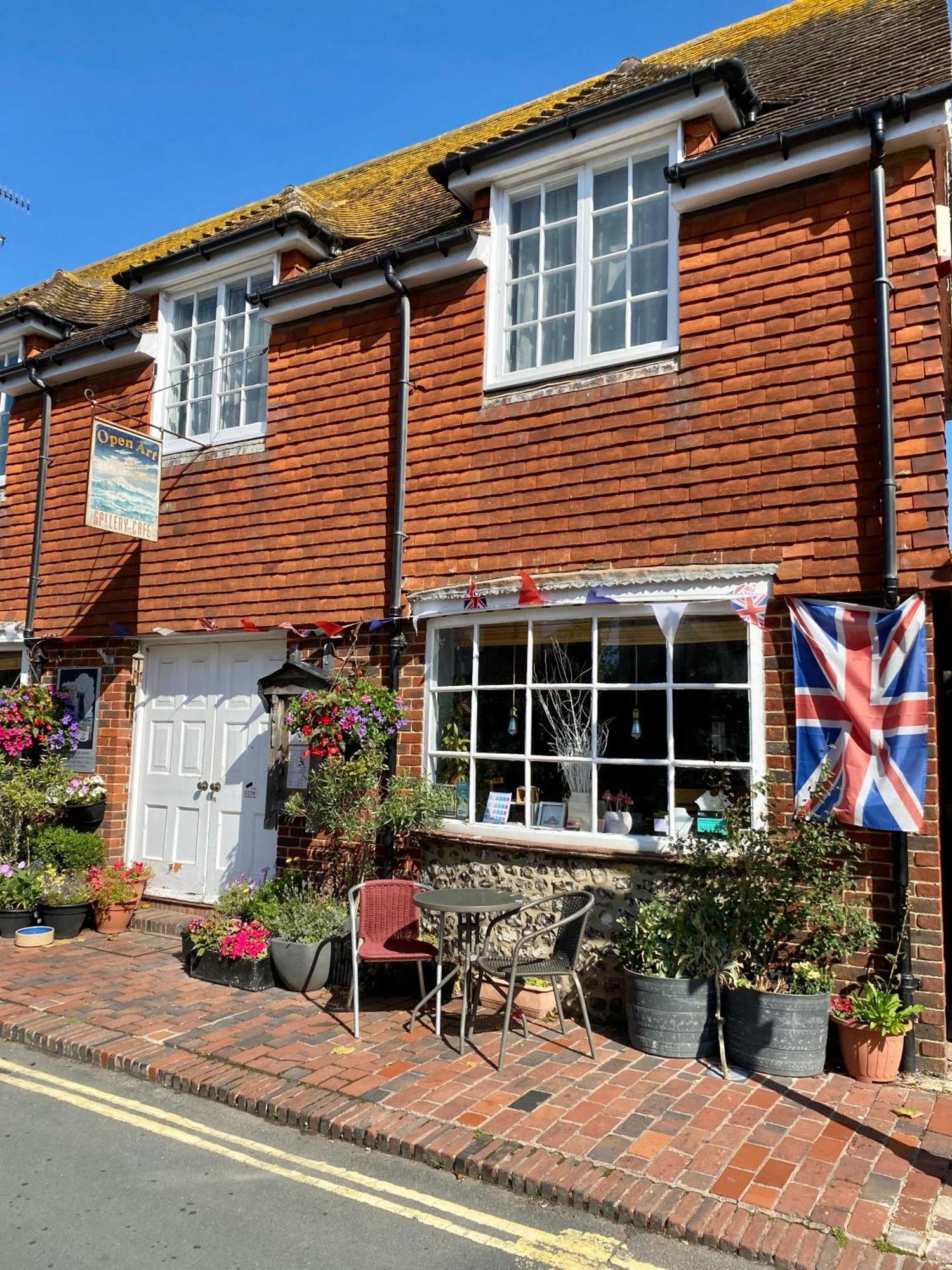Rottingdean Boutique Studio Apartment By The Sea Brighton Bagian luar foto