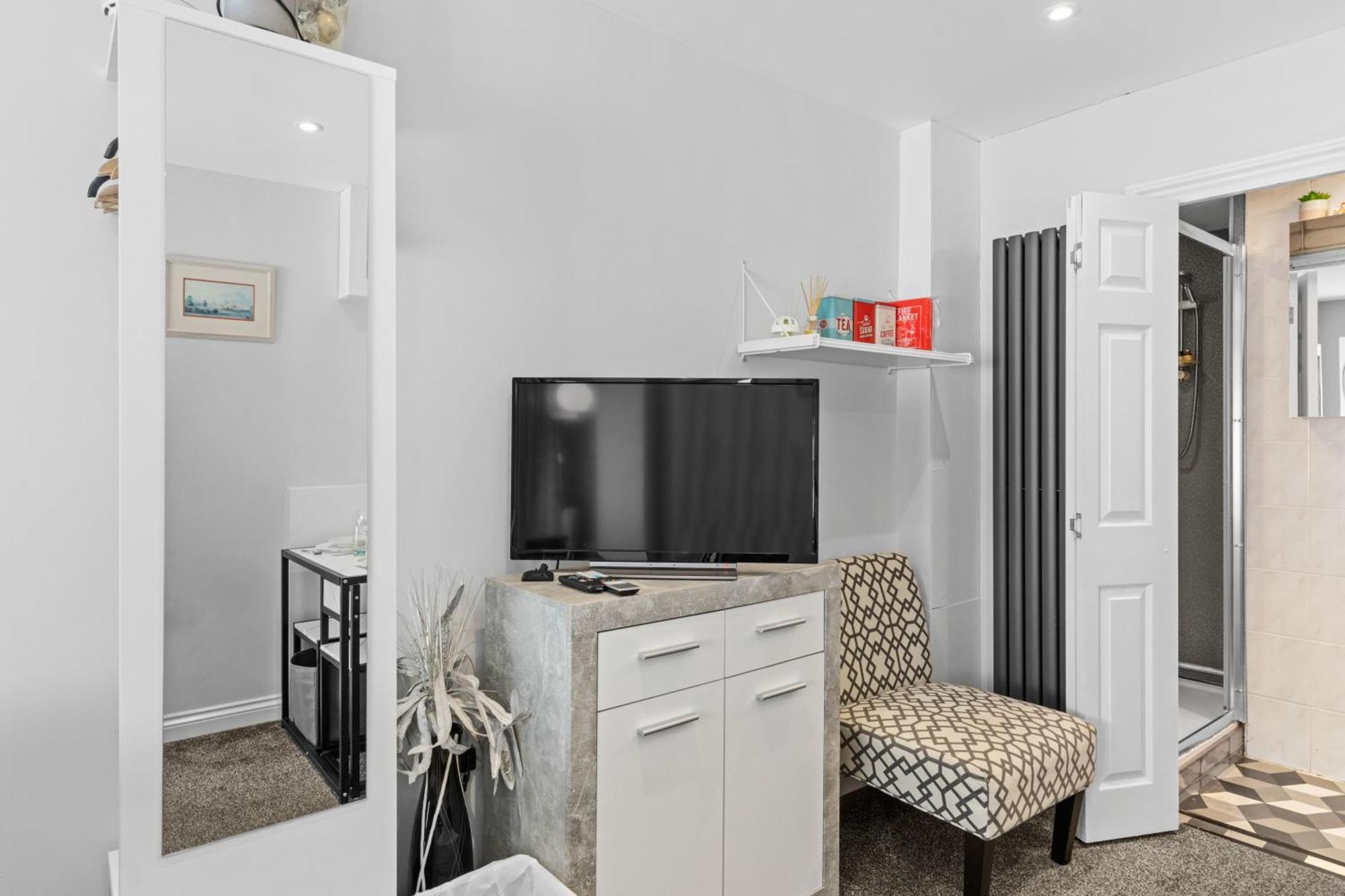 Rottingdean Boutique Studio Apartment By The Sea Brighton Bagian luar foto